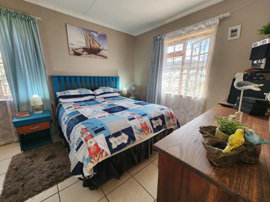 3 Bedroom Property for Sale in Vakansieplaas Western Cape